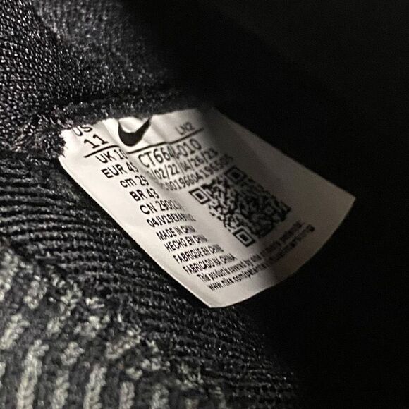 Nike Alpha Menace Elite Flyknit 3 Black Football Cleats CT6648-010 Mens size 11 - Picture 9 of 10